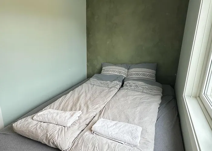 Апартаменты 3 Bedroom In Centre Of